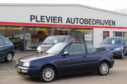 VOLKSWAGEN Golf 1.8 CABRIOLET 55KW Milestone