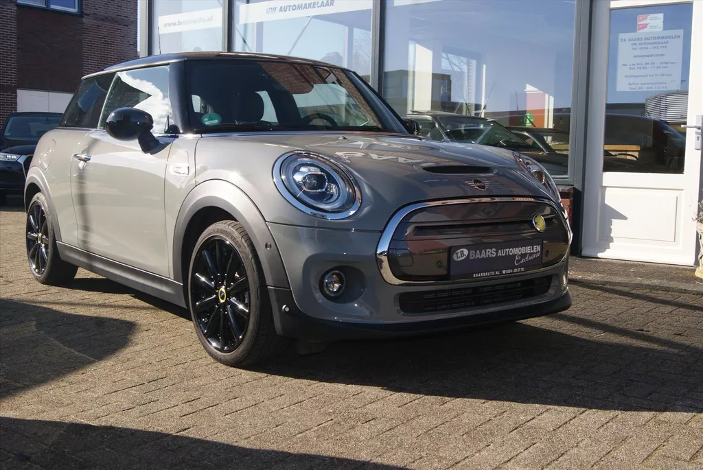 MINI Mini 3-Deurs (f56) Electric 184pk Aut Cooper SE trim L