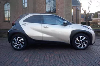 Toyota Aygo X 1.0 VVT-i MT 72pk CAMERA-CLIMA.