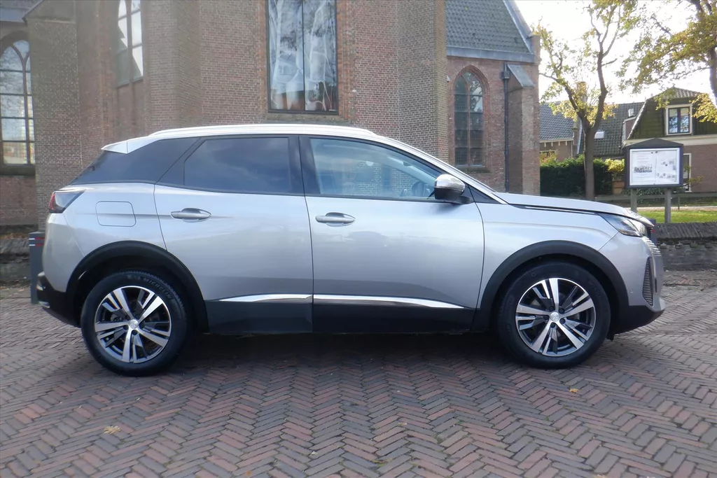 Peugeot 3008 1.2 PureTech 130pk S&amp;S EAT8 Blue Lease Allure
