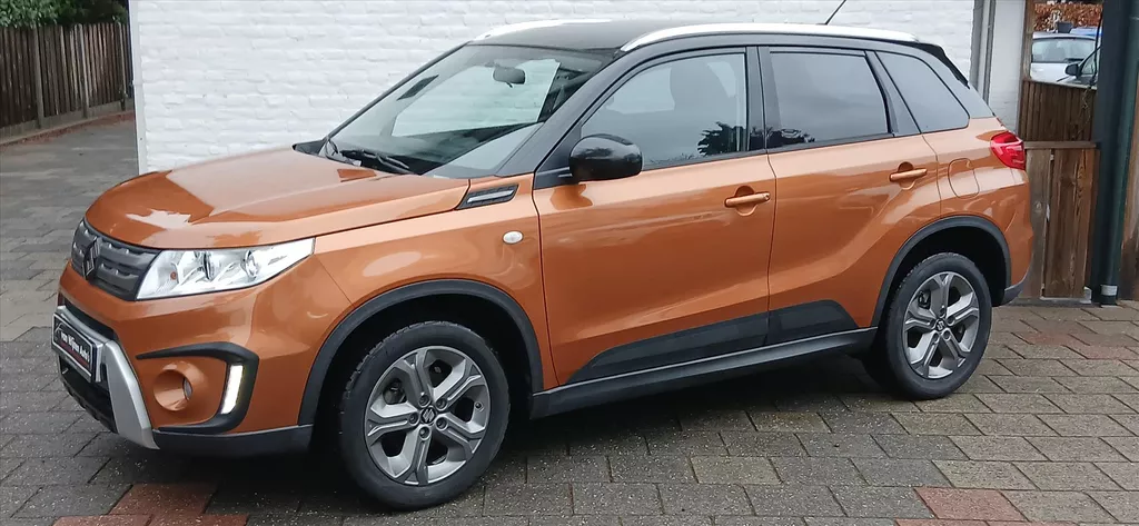 Suzuki Vitara 1.6 VVT 120pk exclusive outdoor pakket 29000 km