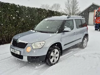 SKODA Yeti 1.8 TSI 160pk 4X4 | Trekhaak | PDC | Clima | Cruise | Bluetooth