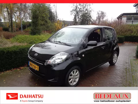DAIHATSU Sirion 1.3 91pk Supreme bij Daihatsu dealer met 12 maanden garantie