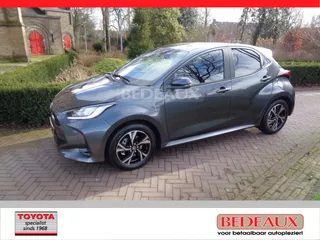 TOYOTA Yaris 1.5 Hybrid 116pk CVT Dynamic + Comfort pakket / bij TOYOTA  specialist