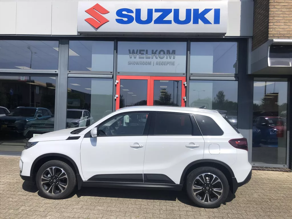 SUZUKI Vitara 1.4 129 pk Smart Hybrid Style (RIJKLAARPRIJS) Tot 10 jaar Suzuki Garantie*