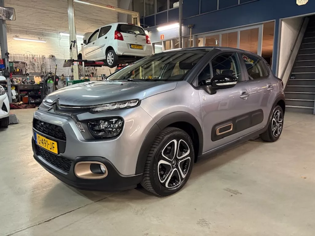 Citroen C3 1.2 PureTech 83pk C-Series | Apple carplay / Android auto | Navigatie | Cruise control | All season banden | Climate control | NAP | Rijklaar prijs!