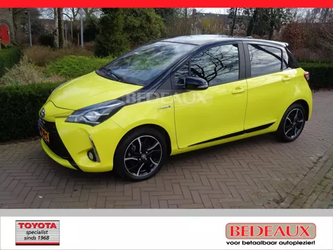 TOYOTA Yaris 1.5 Hybrid 100pk 5D CVT Bi-Tone YELLOW EDITION   / liefhebbersauto !