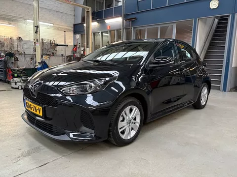 MAZDA 2 Hybrid 1.5 Hybrid 116pk Agile | Apple carplay / Andoid auto | Climate control | Stoelverwarming | Camera | All season banden | NAP | Rijklaar prijs!