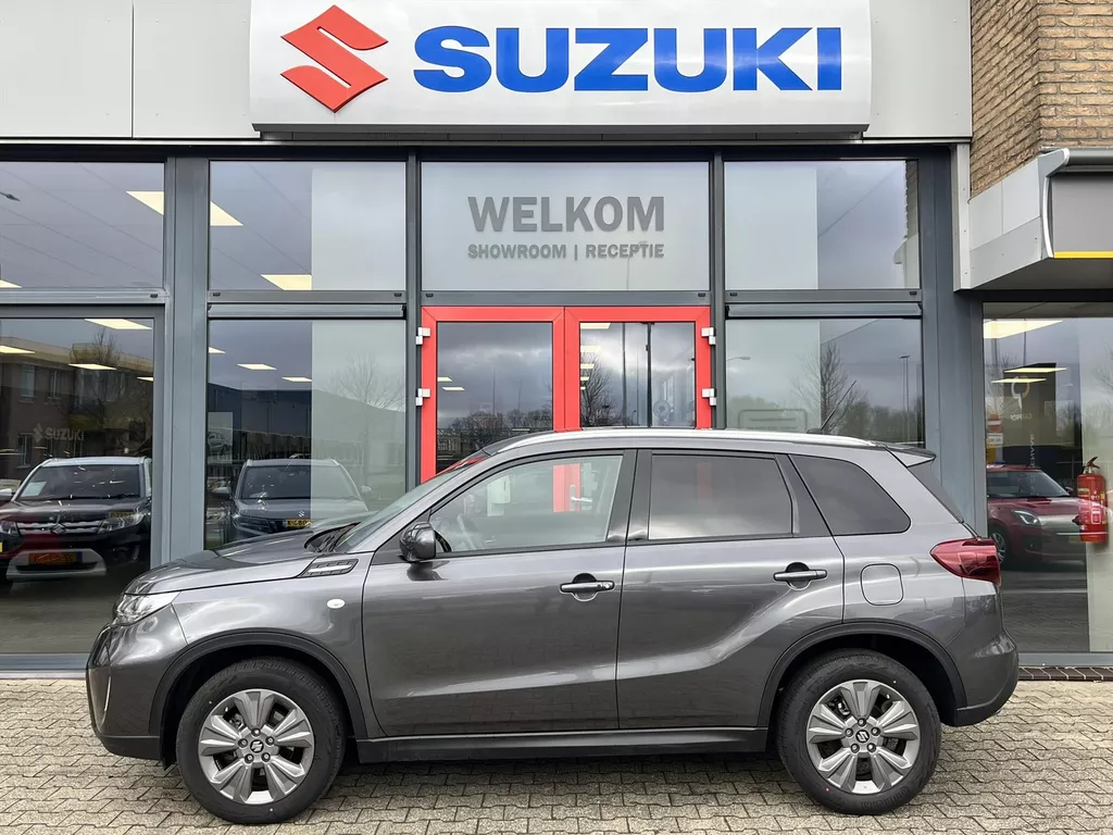 SUZUKI Vitara 1.4 129pk Smart Hybrid Select (RIJKLAARPRIJS) GRATIS TREKHAAK Tot 10 jaar Suzuki Garantie*