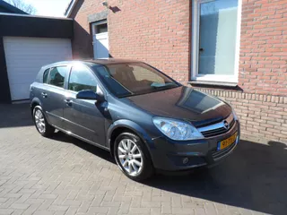 Opel Astra 1.4 16V 5D Temptation