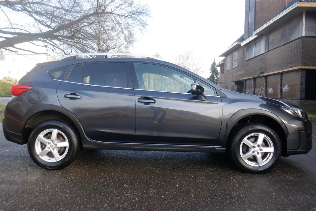 SUBARU Xv 2.0i 156pk TREKHAAK-CAMERA-CARPLAY-BOVAG