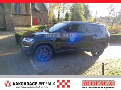 JEEP Compass 1.3T 4XE 240pk EAWD Aut S *plug-inn* bij Vakgarage®