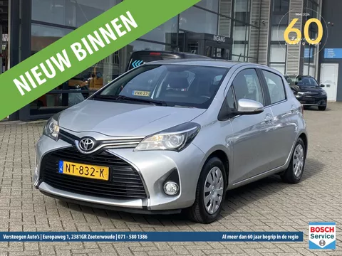 TOYOTA Yaris 1.0 12V VVT-I 5DR