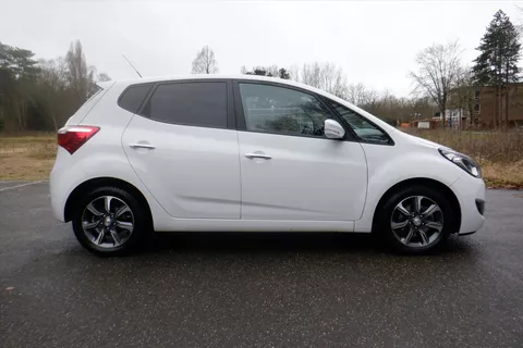 Hyundai IX20 1.6i 124pk AUT Go! 37.000 km !! CAMERA-STOELVERW.-BOVAG