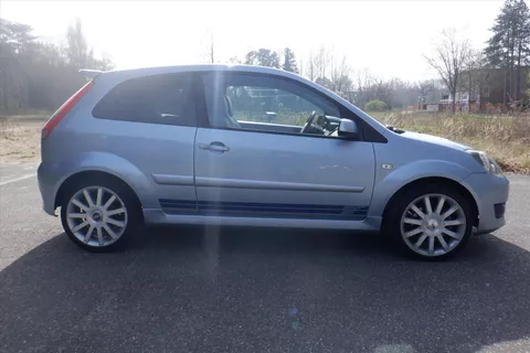 FORD Fiesta 2.0 16V ST 3D ST - 82.000KM - EERSTE EIGENAAR-NEDERLANDSE AUTO