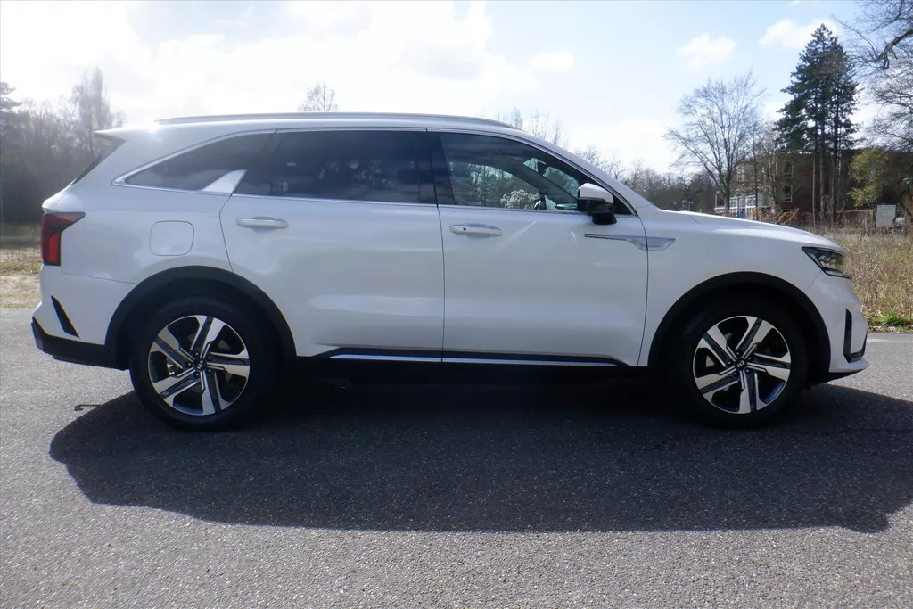 Kia Sorento 1.6 T-GDi 265pk Plug-in Hybrid 4WD Aut.7-PERSOONS-PAN.DAK-TREKHAAK-BOVAG