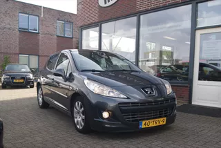 PEUGEOT 207 1.4 VTi 95pk 5D Urban Move