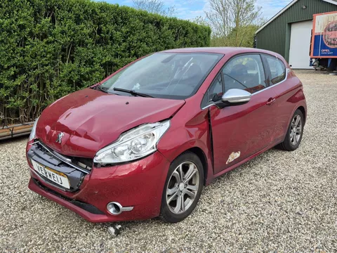 PEUGEOT 208 1.4 VTi 95PK 3Drs Allure | Schade! | Airco | Cruise | Clima | CV