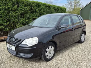 VOLKSWAGEN Polo 1.4 16V 5DRS Comfortline | Airco | Cruise | Elek. Pakket. | CV | Winterset