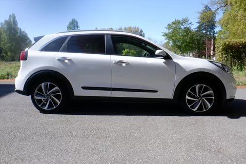 KIA e-Niro 1.6 GDi Hybrid 141pk DCT6 ComfortLine