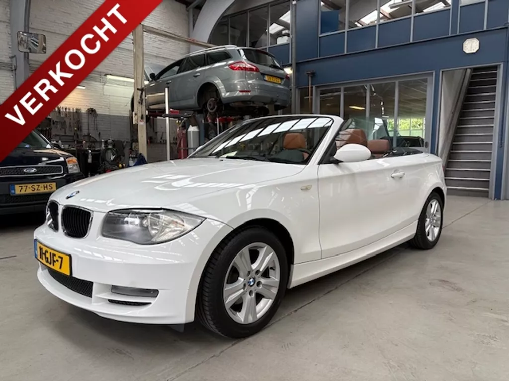 BMW 1-Serie (e87) 118i Cabriolet 143pk | Leder | Climate control | NAP | Rijklaar prijs!