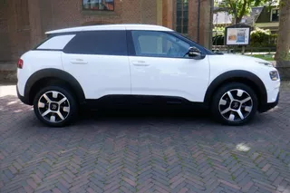 Citroen C4 Cactus 1.2 PureTech 130pk S&amp;S EAT6 Shine 21.000 KM