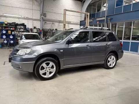 MITSUBISHI Outlander Sport 2.0 MPI 2WD Travel | Trekhaak | Airco | Lm velgen | Elektr. ramen | NAP | Rijklaar prijs!