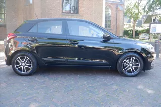 Hyundai I 20 1.0 T-GDI Blue 100PK Comfort + navigatie