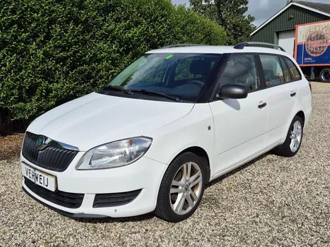 Skoda Fabia 1.2 69pk Fresh | Airco | Trekhaak | LM Velgen