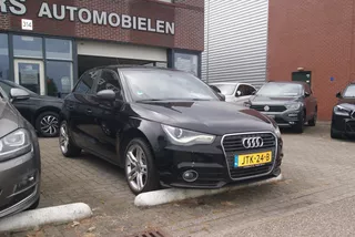 Audi A1 1.2 TFSI 86pk Ambition sline
