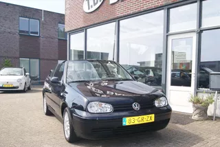 VOLKSWAGEN Golf 2.0 CABRIOLET 85KW Highline
