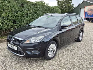 FORD Focus Wagon 1.6 16V | Titanium | Clima | Cruise | PDC | Trekhaak