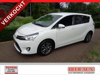 TOYOTA Verso 1.8 VVT-i 147pk (5P) Dynamic Business Edition bij Toyota specialist sinds 1968 , levering met 12 maanden Bovag garantie !