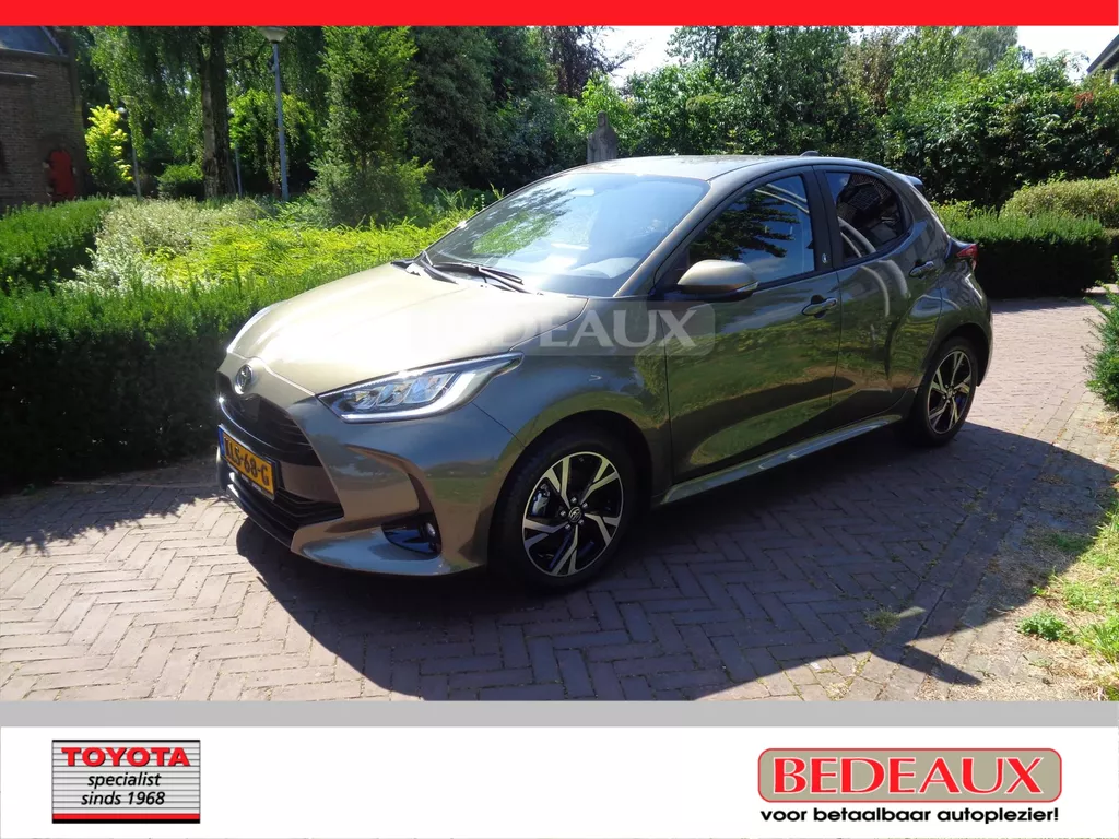 TOYOTA Yaris 1.5 Hybrid 115pk CVT Edition bij Toyota specialist