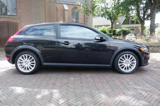 VOLVO C30 1.6 Summum  eerste eigenaar - 79.000 KM