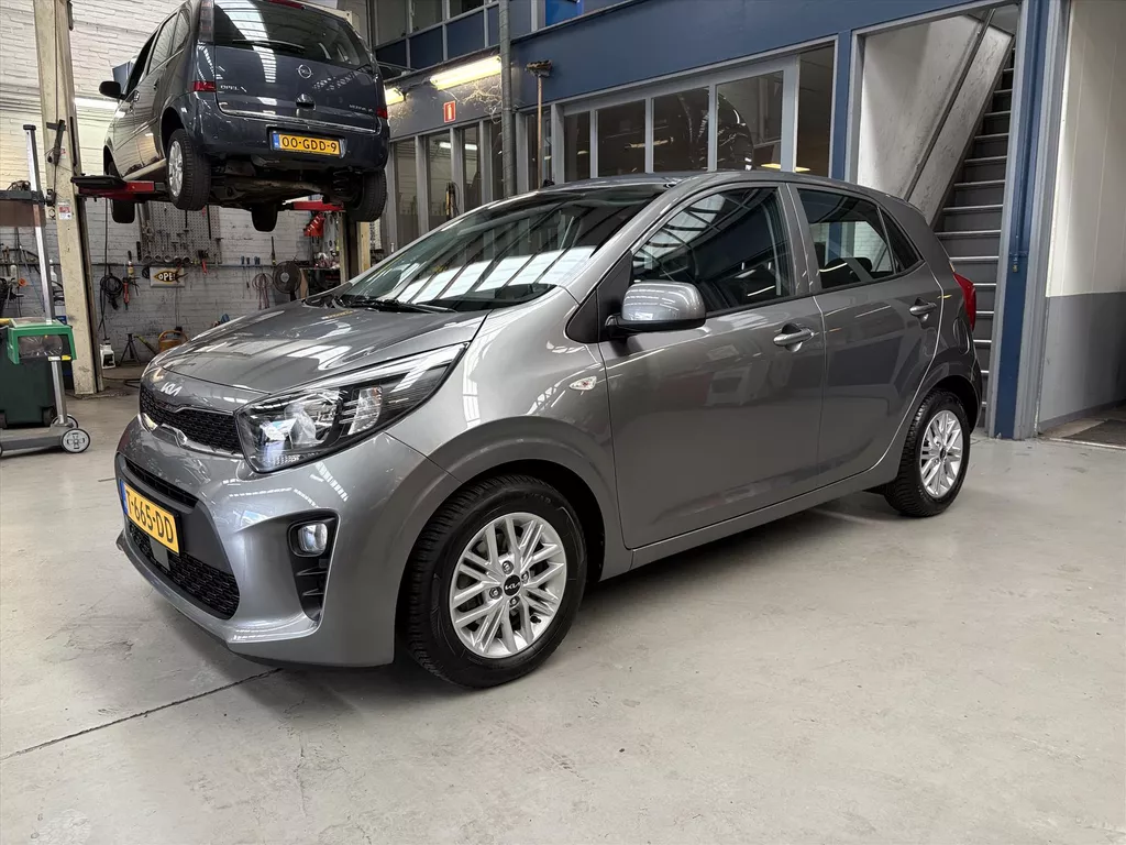 KIA Picanto 1.0 DPi 67pk 4-zits DynamicLine | Apple carplay / Android auto | Airco | Camera | Cruise control  | All season banden | NAP | Rijklaar prijs!