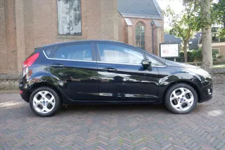 Ford Fiesta 1.6 120pk 5D Titanium