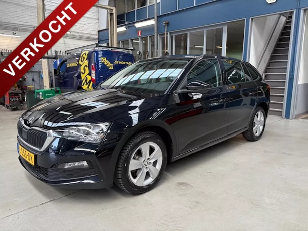 SKODA Scala 1.0 TSI Greentech 110pk DSG-7 Ambition | Apple carplay / Android auto | Airco | Cruise control | Lm velgen | NAP | Rijklaar prijs!
