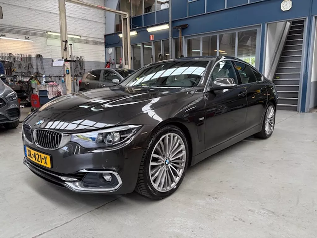 BMW 4-Serie 430i 252pk Automaat Luxury Line High Executive | Schuif- kanteldak | Afn. trekhaak | 19'' wielen  | Crème leder | NAP | Rijklaar prijs!