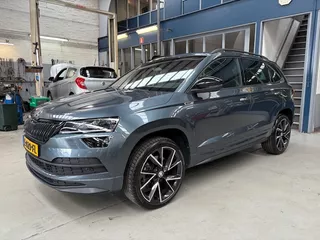 SKODA Karoq 1.5 TSI ACT Greentech 150pk Sportline Business | Apple carplay / Android auto | Navi | Camera | Stoel + Stuurverw. | PDC V+A | NAP | Rijklaar prijs!