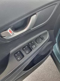 HYUNDAI Kona 1.0 T-GDI 120pk 2WD Foto