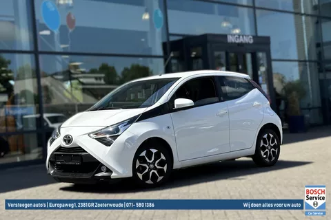 Toyota Aygo 1.0 VVT-i 72pk x-shift 5D x-clusiv
