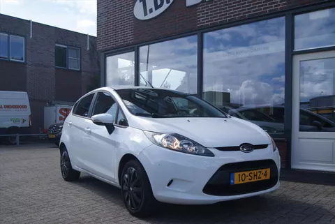 FORD Fiesta 1.25 44KW 5DR Ghia