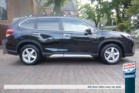 SUBARU Forester 2.0i e-BOXER 150pk CVT First Edition -64.000KM
