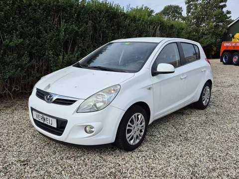 HYUNDAI I 20 1.2 L Dynamic | Airco | CV | Elek. Pakket