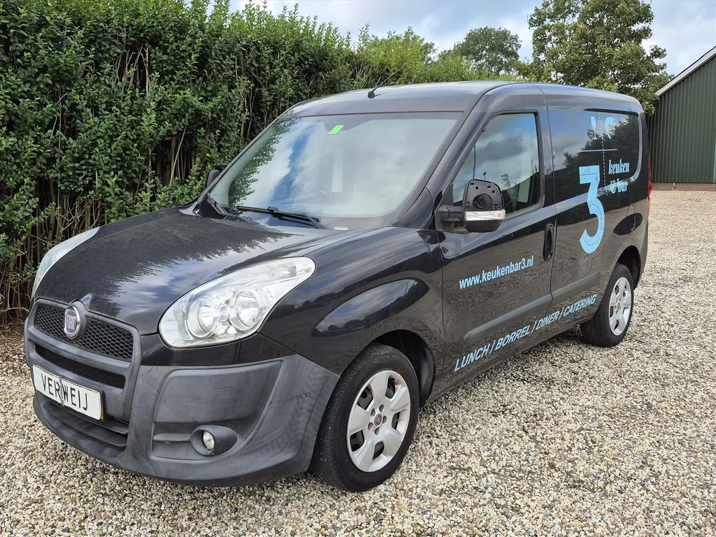 FIAT Doblo 1.3 MJ 16V 90pk SX | PDC | Airco | CV |