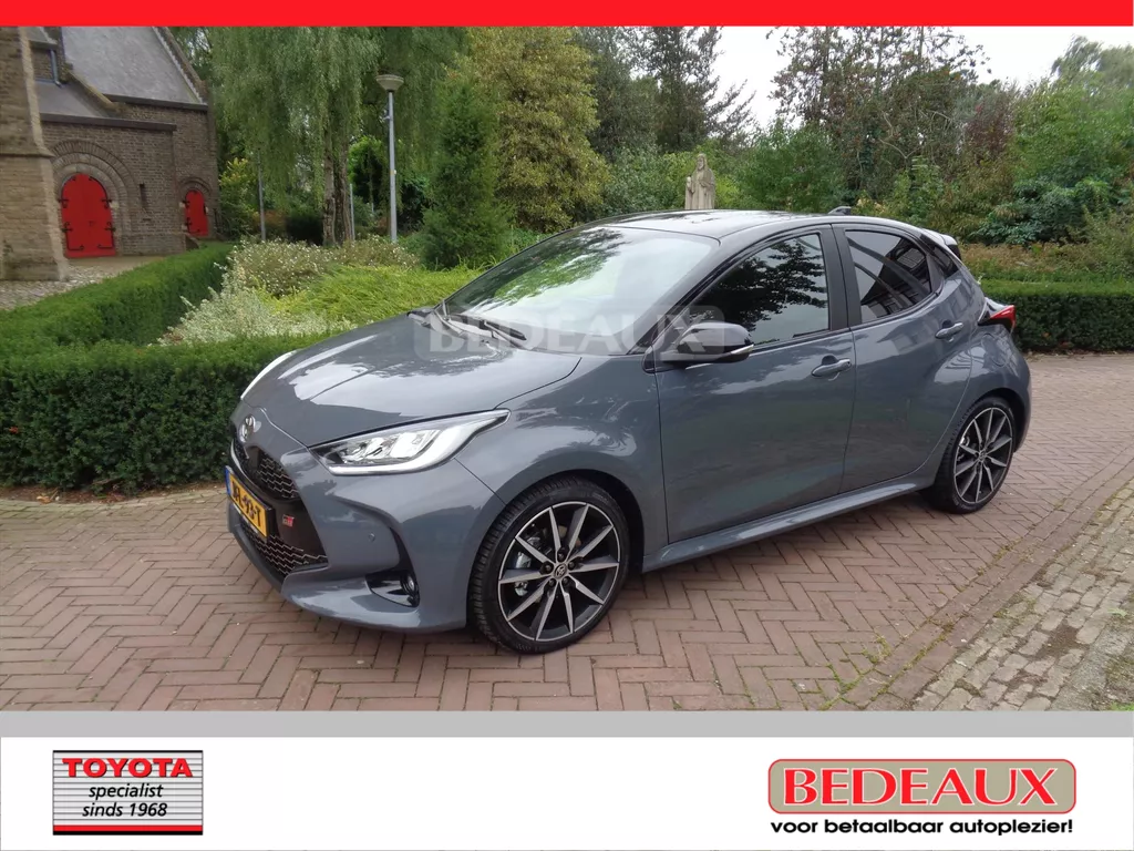 Toyota Yaris Hybrid 130pk CVT GR Sport, HUD ,bij Toyota specialist