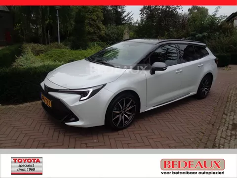 TOYOTA Corolla Touring Sports Hybrid 200 CVT GR Sport PLUS Gazoo Racing bij Toyota specialist