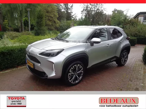 TOYOTA Yaris Cross 1.5 VVT-I Hybrid 116pk CVT Adventure-HUD-360gr-pano --  bij Toyota specialist sinds 1968