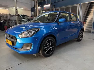 SUZUKI Swift 1.2 DualJet 83pk Smart Hybrid Comfort | Airco | Adapt. cruise control Bluetooth | LED | Lichtmetalen velgen | NAP | Rijklaar prijs!